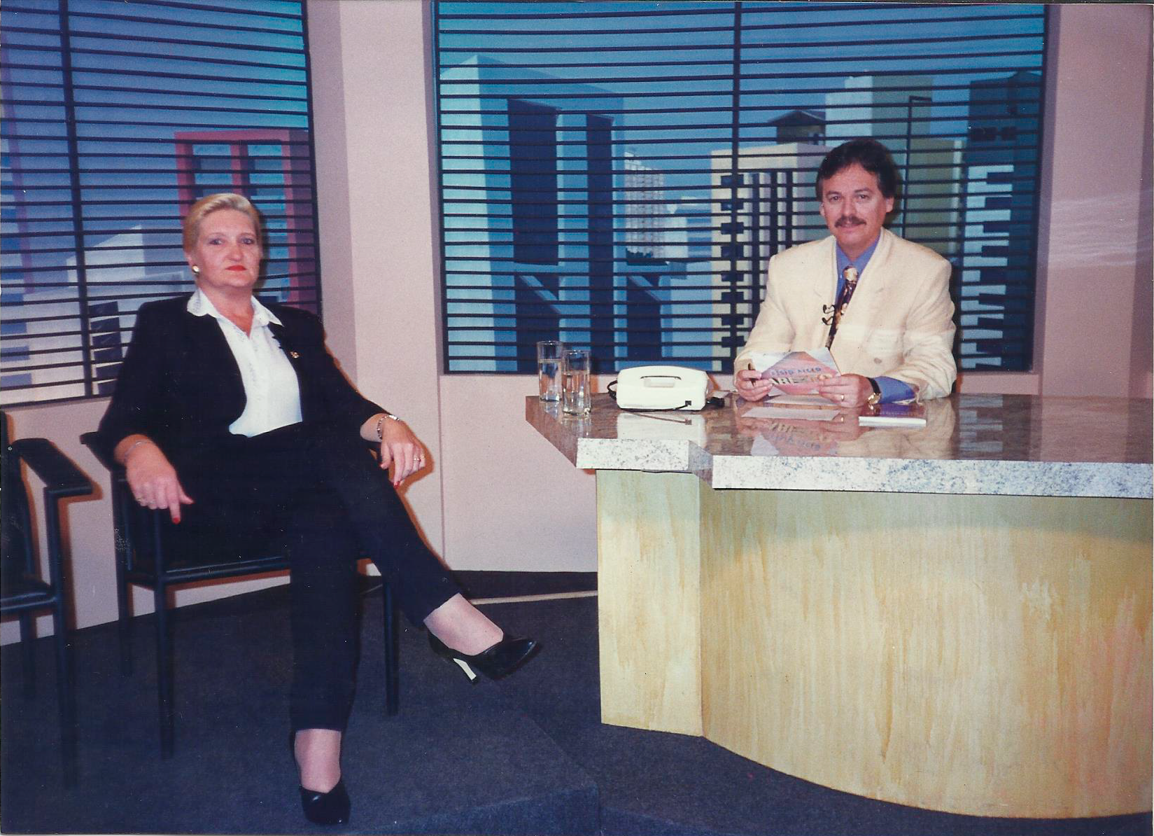 Ânia Taróloga Ânia Taróloga